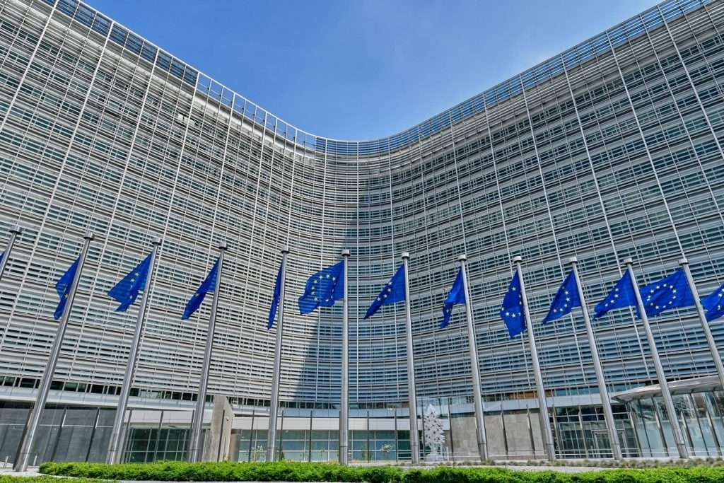 commission européenne a coeur vaillant commission européenne a coeur vaillant